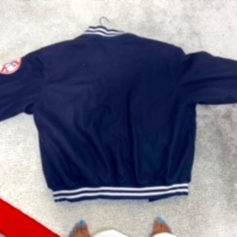 Yankees Jacket - Picture 2 of 6